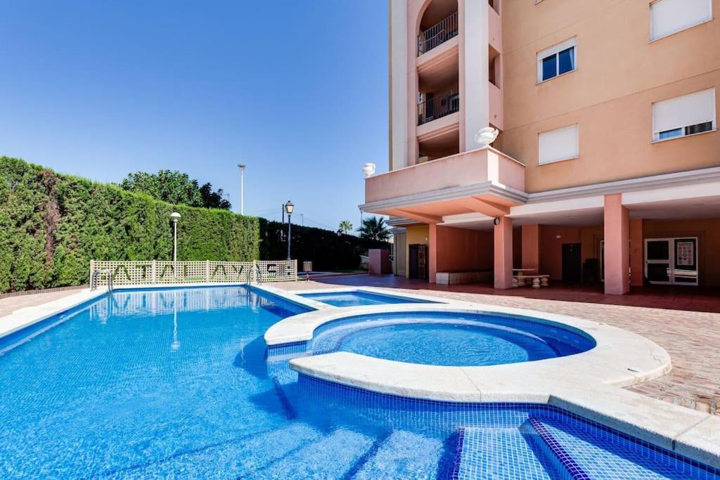 Star Apartment Torrevieja Bagian luar foto