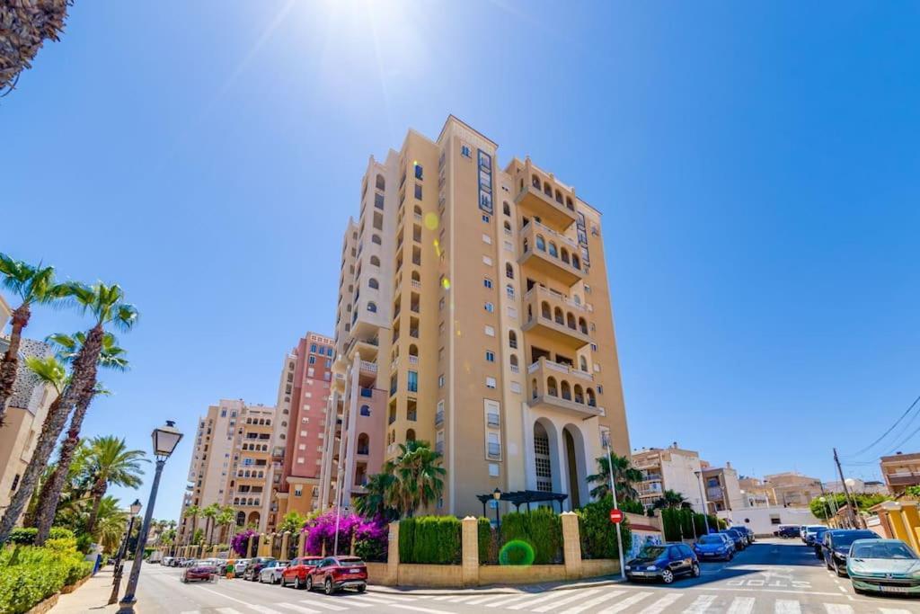Star Apartment Torrevieja Bagian luar foto